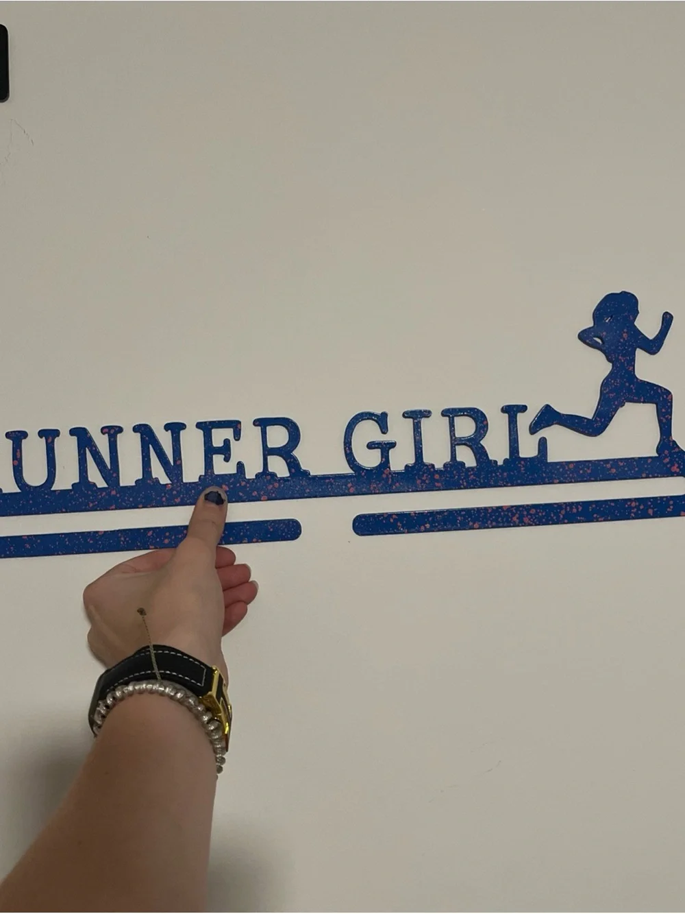 Medal Holder Display Hanger Trophy Shelf Wall Mount Medals runner girl running